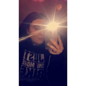 Meet your Posher, Julie